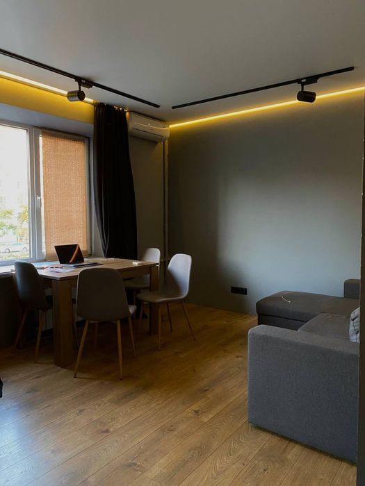 Оренда від ВЛАСНИКА 2-х квартири Київ м Печерська бул Лесі Українки 24