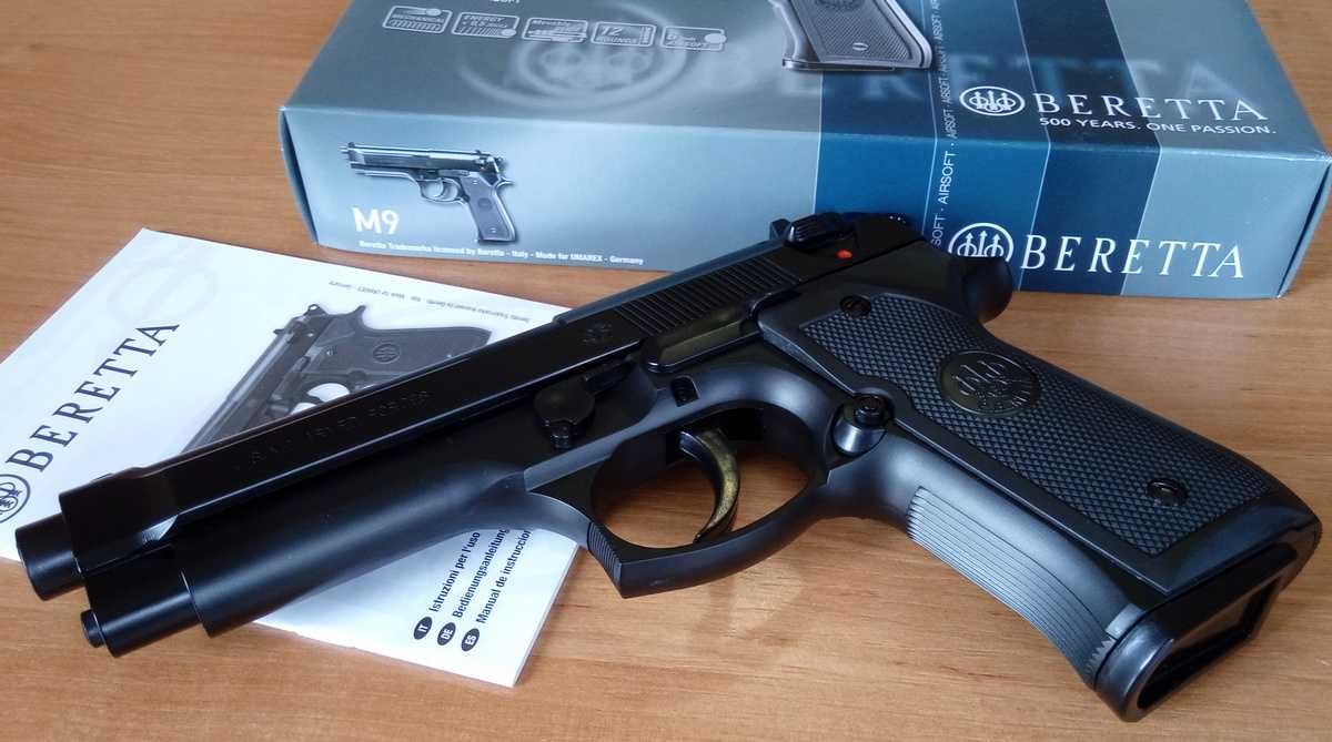 Игрушечный пистолет BERETTA M9 Umarex на пульках, спринговый детский