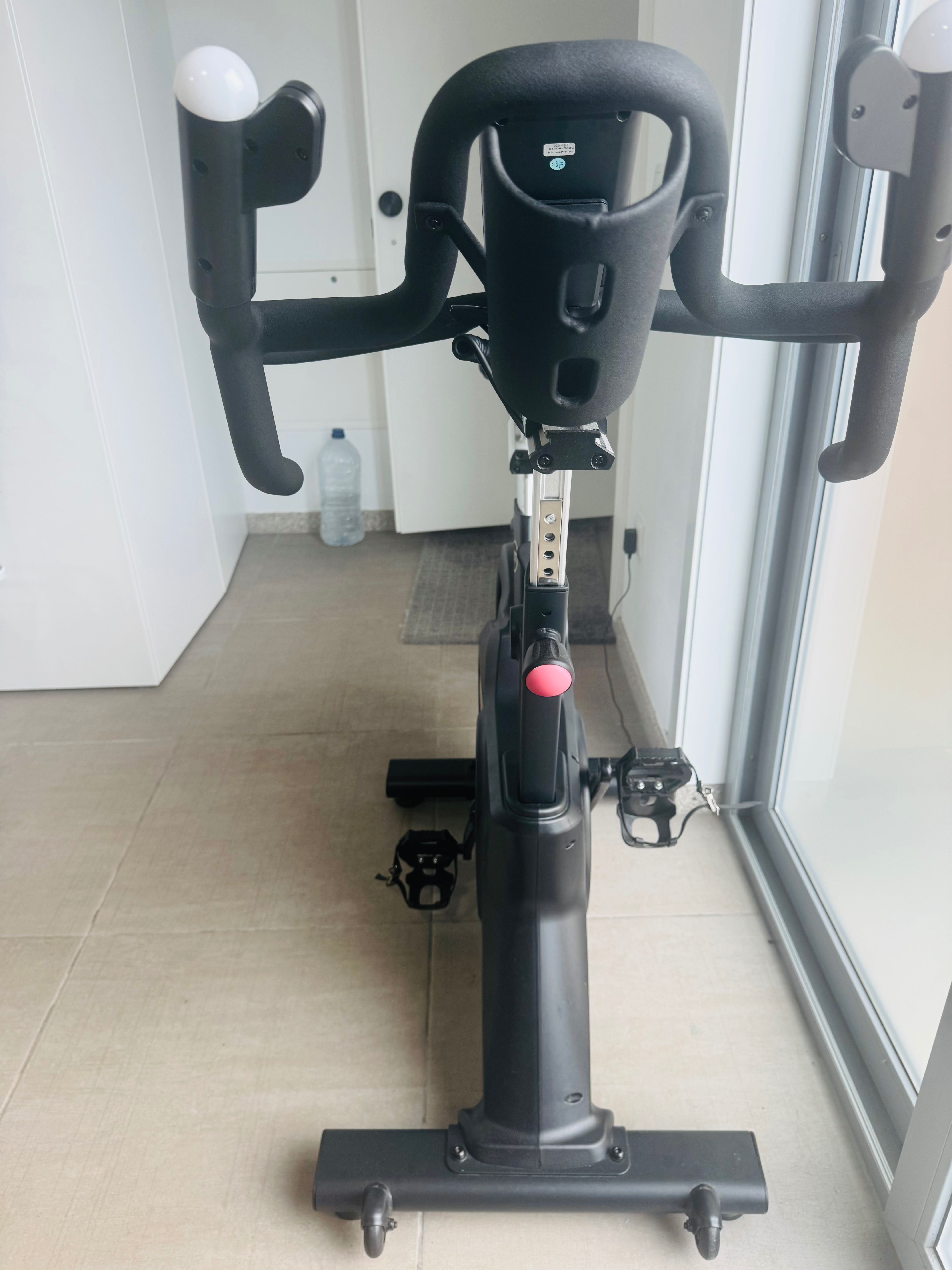 SMART BIKE - Bicicleta de Spinning BODYTONE SMB1v3