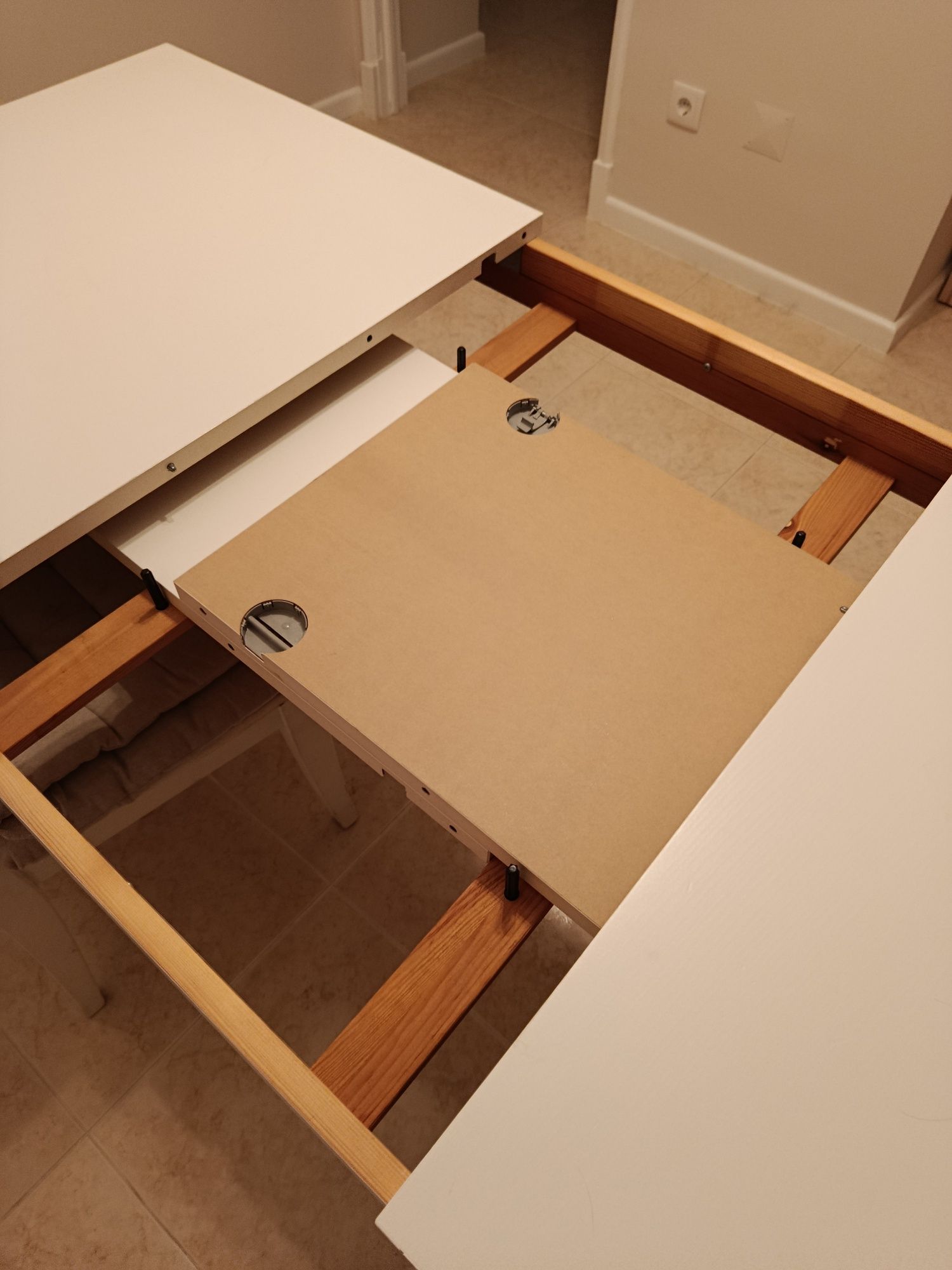 Mesa Extensível IKEA