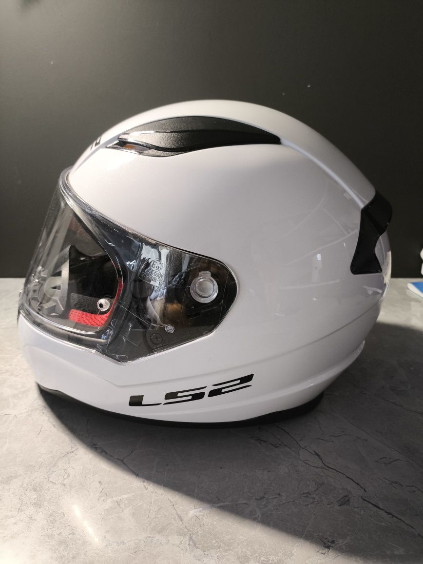 Kask na motor LS2 rapid
