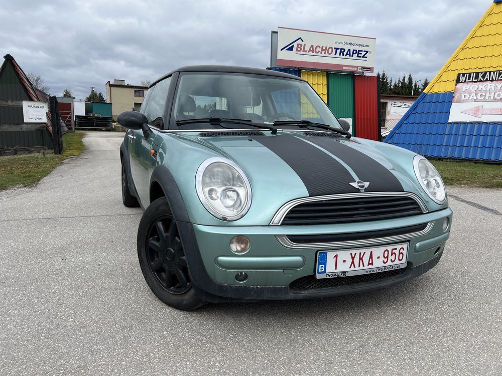 Mini Cooper One z 2002 roku z silnikiem 1.6 90km klima