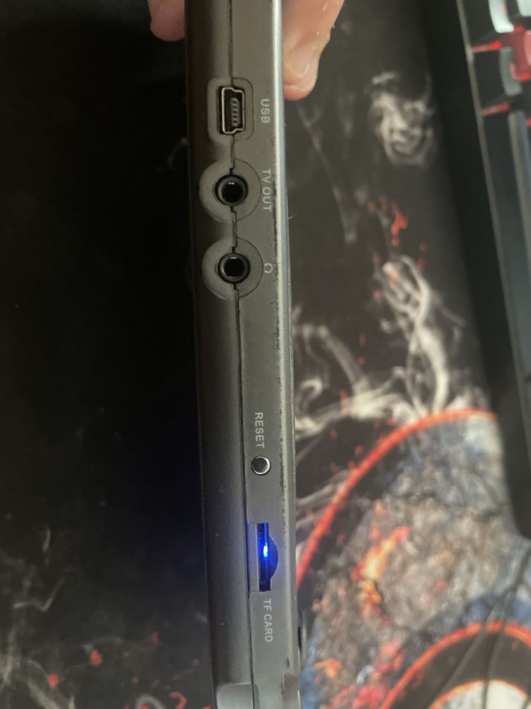 konsola 12x 8gb
