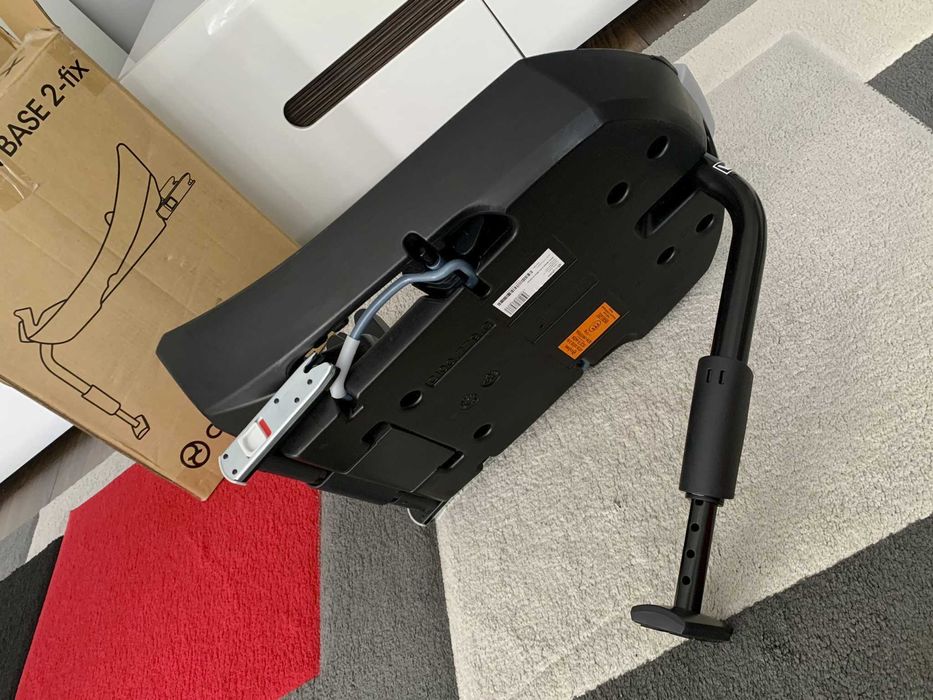 Fotelik Cybex Aton 5 + NOWY ORYGINALNY izofix + podkładka Aeromoov