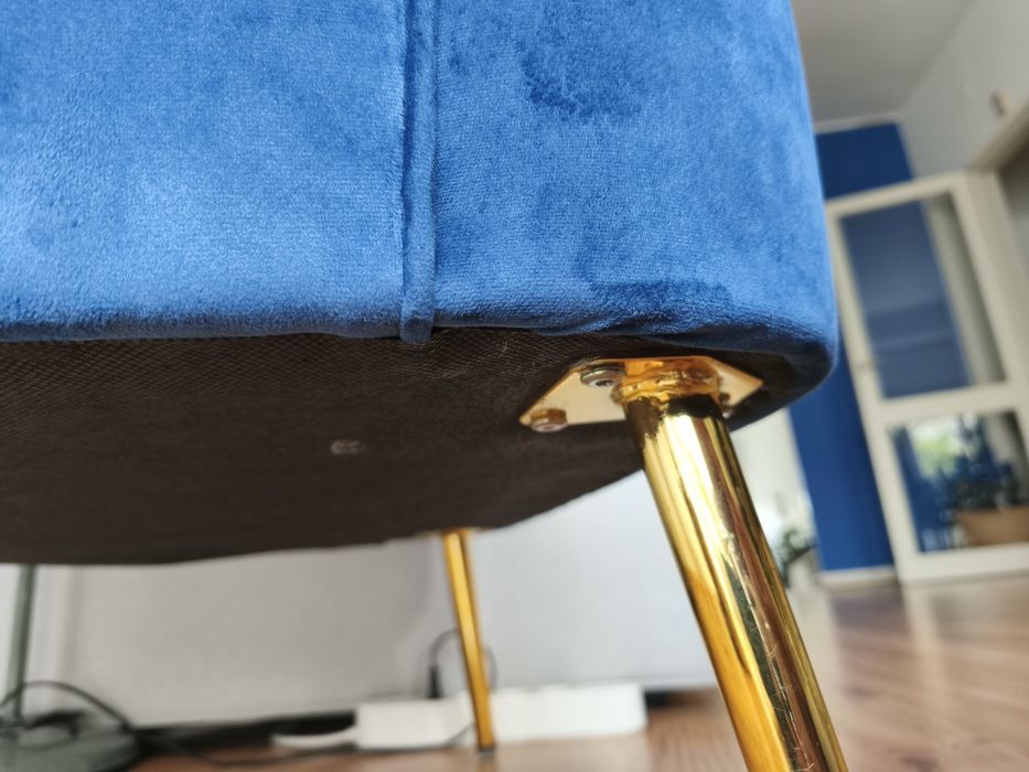 Poltrona de veludo azul