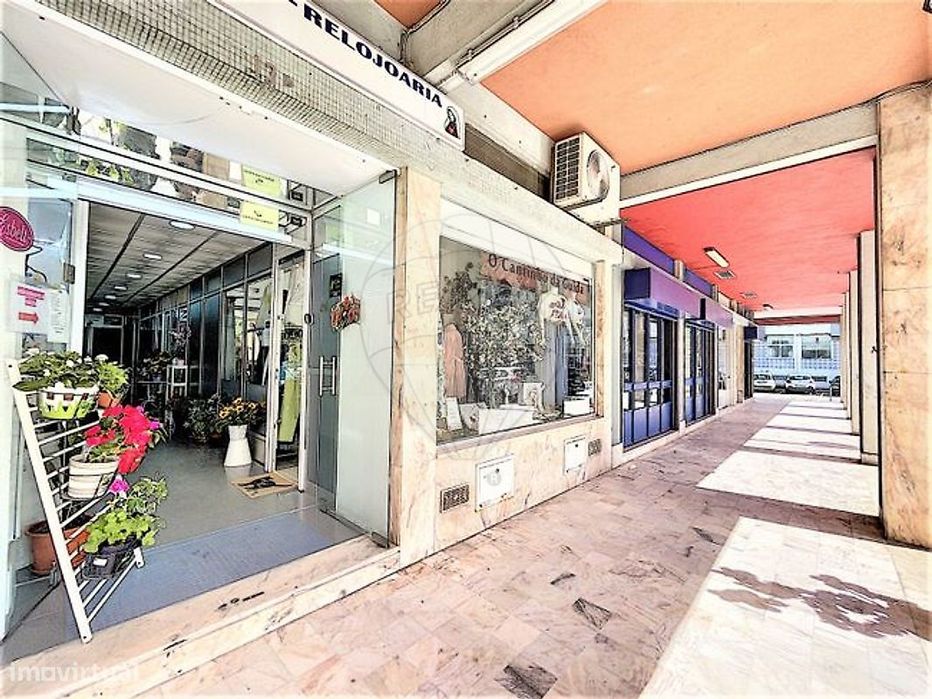 Loja  para arrendamento