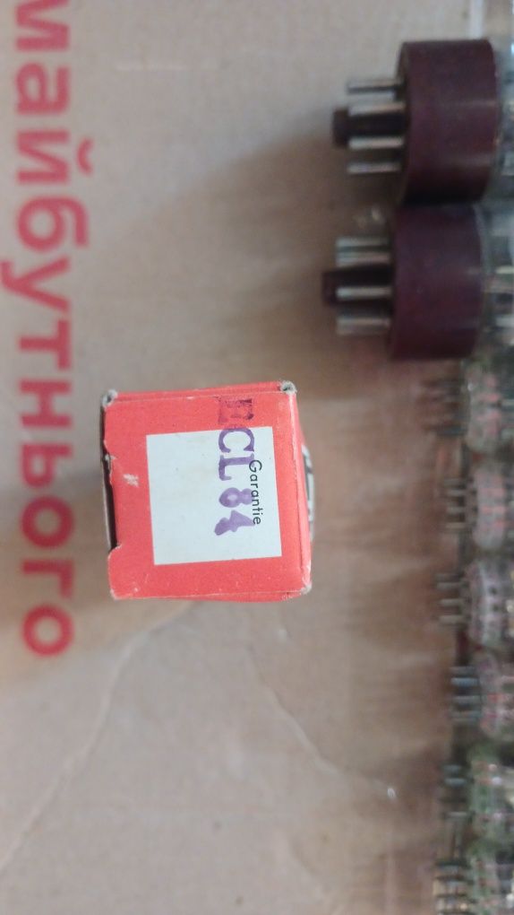 Продам радиолампы импорт EL-34,ecc83