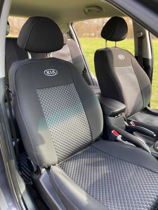 Продам автомобіль Кіа спортедж 2012р .в.