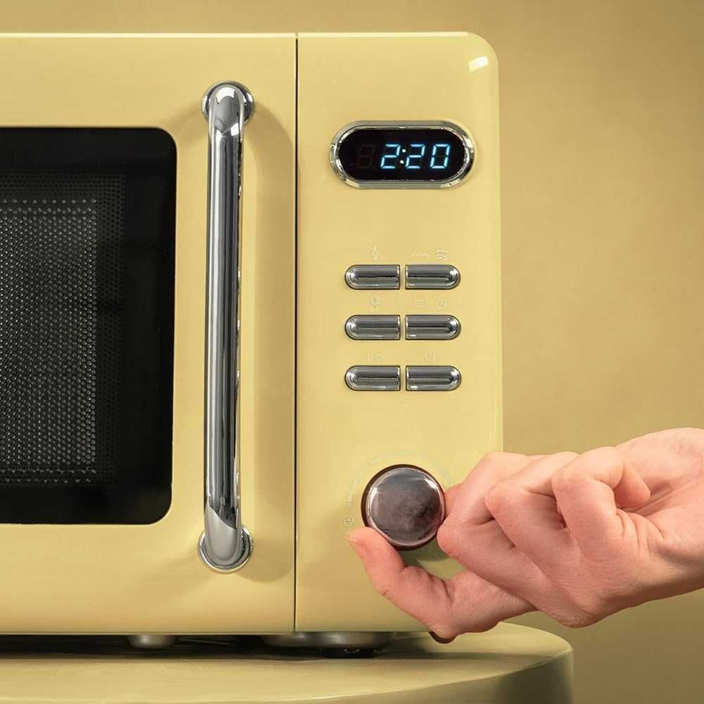Cecotec kuchenka mikrofalowa z grillem 20 L, 700W. Nowa polecam!