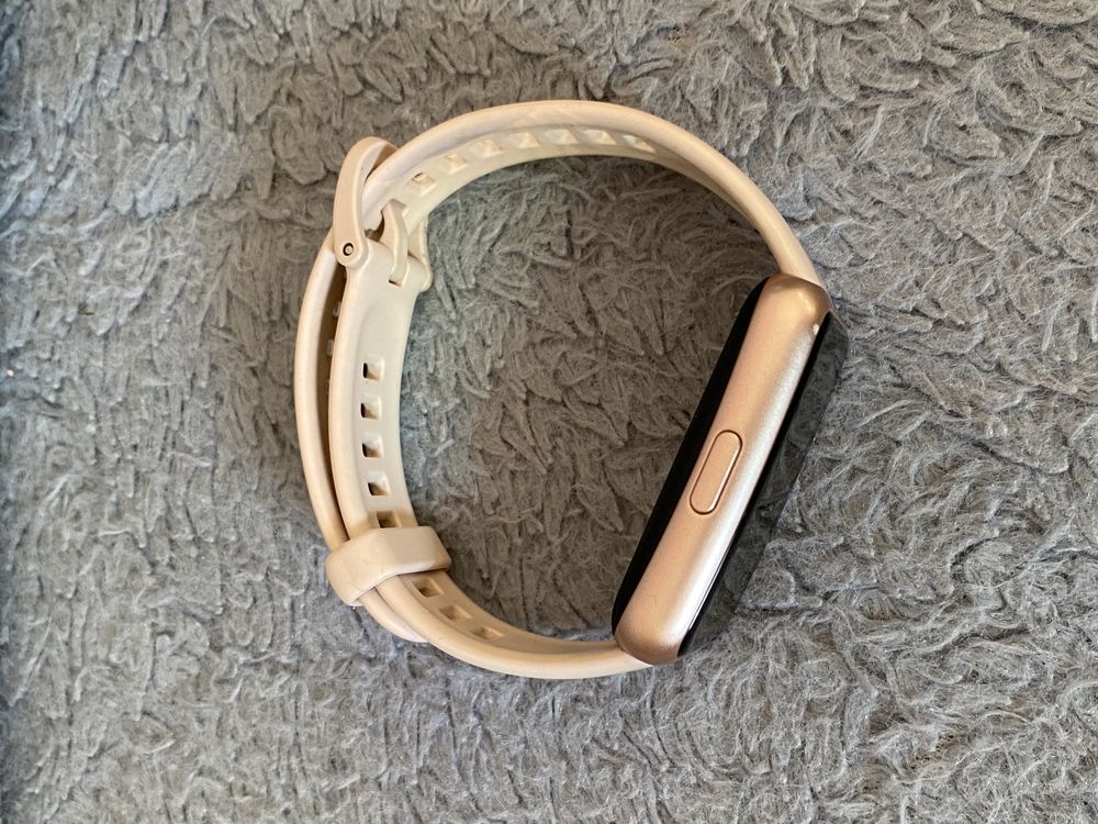 Smartband Huawei band 7 zegarek, oryginalne pudełko, ładowarka