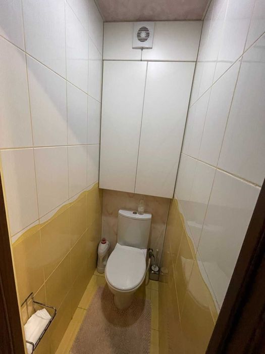 Продается 2-комнатная квартира в центре, ул. Свободы.