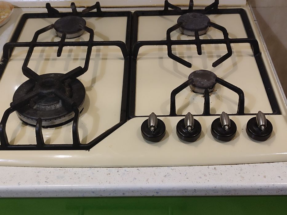 Газова варильна поверхня Pyramida