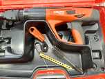 Osadzak Hilti DX460
