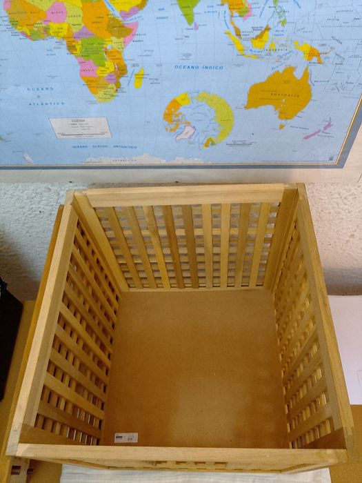 HOL Baú / casota / mesa de centro IKEA