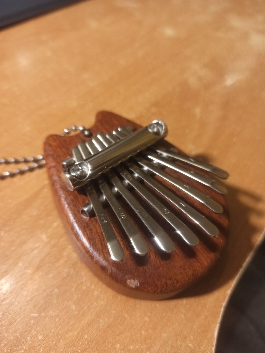 Mała kalimba instrument muzyczny