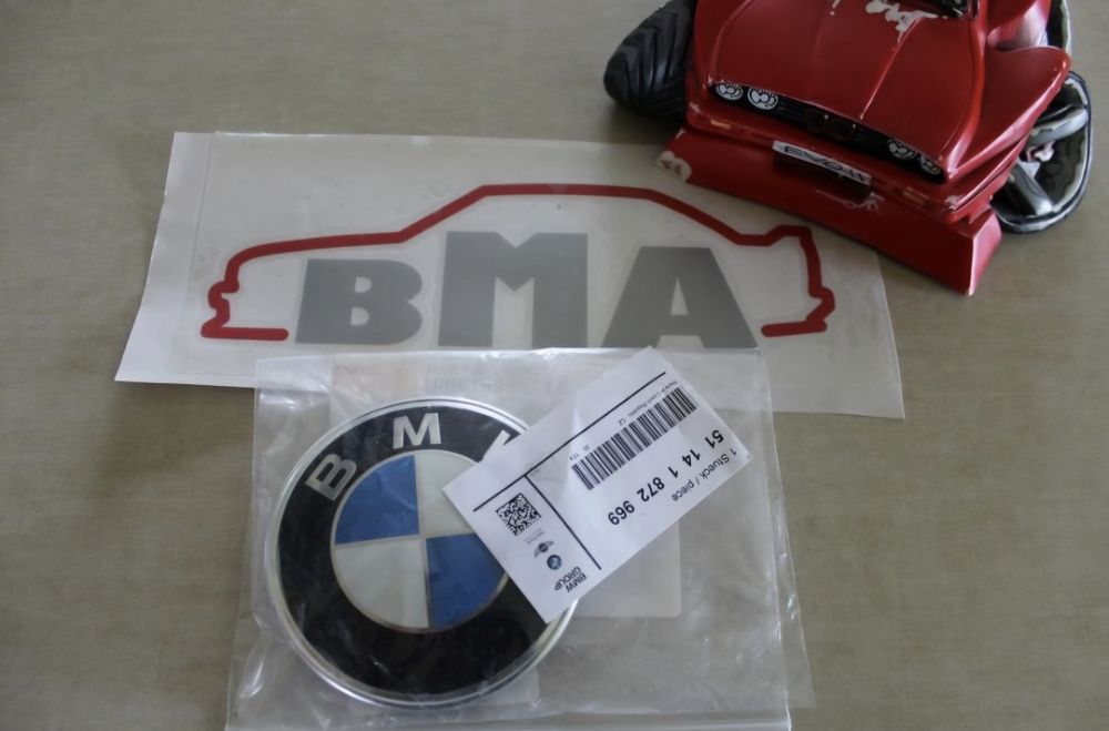 BMW E30 E28 Tył Emblemat Na Klapę Bagażnika Nowy Orginał BMW