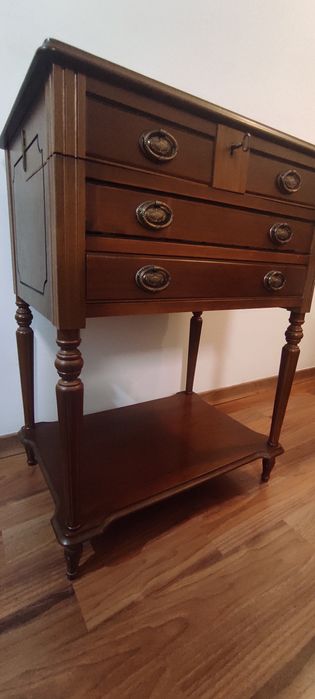 Móvel faqueiro - madeira maciça