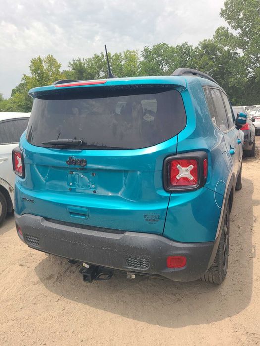 Продаж Jeep renegade