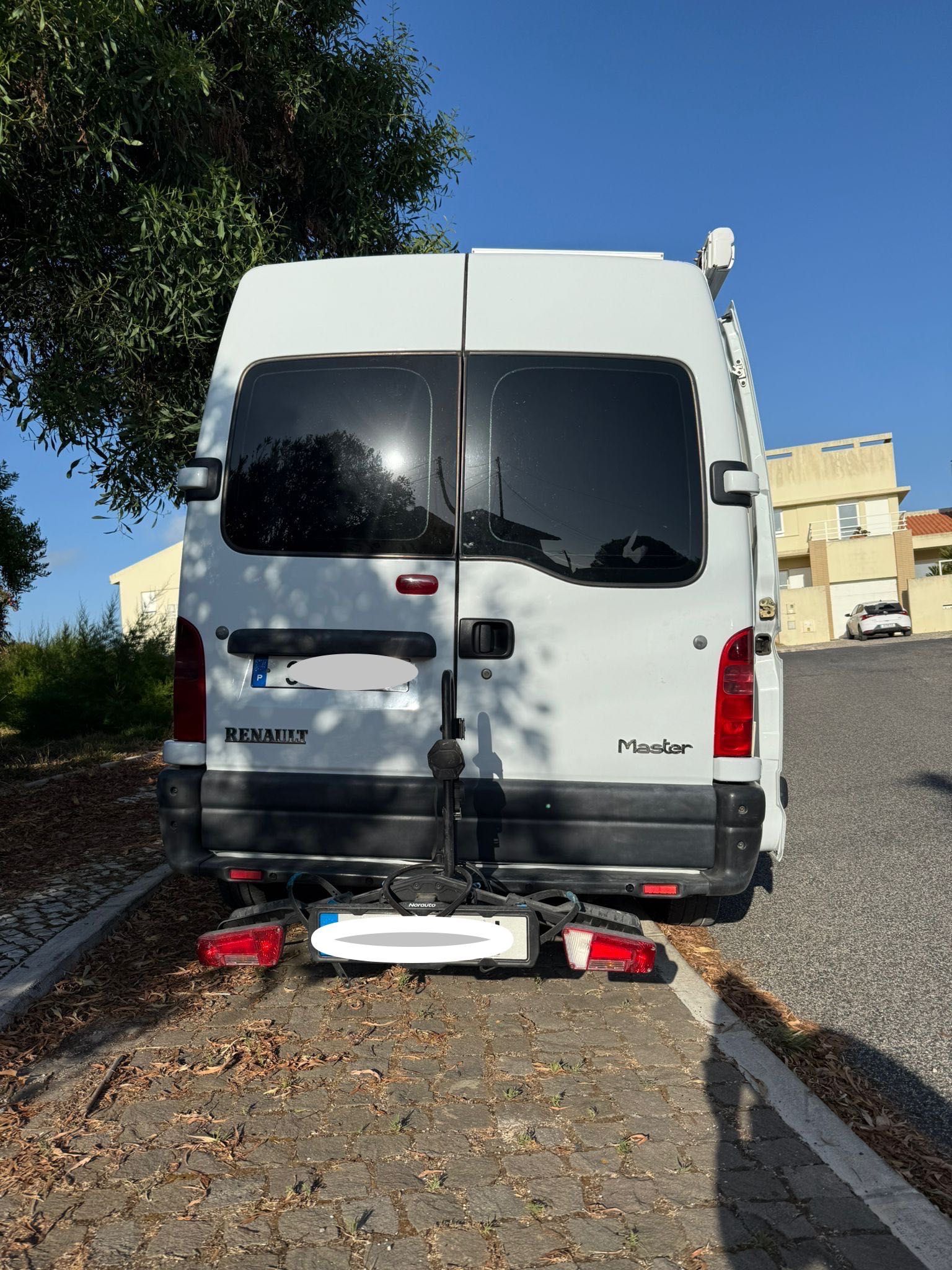 Renault 2.5D Autocarana