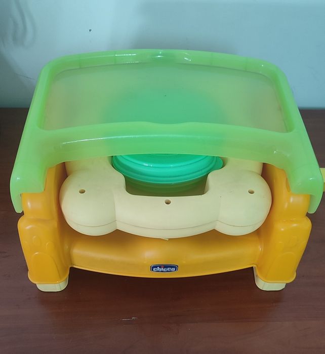 Cadeira de refeição/ papa portátil - Chicco