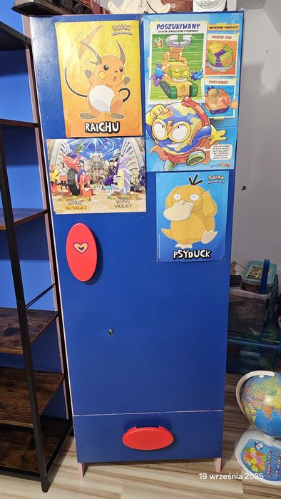 Łóżko komoda i szafa