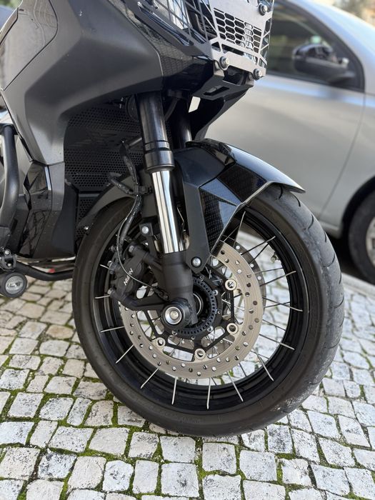 Honda xadv 750 muitos extras