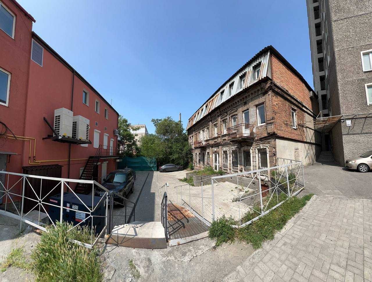 Продам Коммерческое здание 700 м², проспект Александра Поля, 25