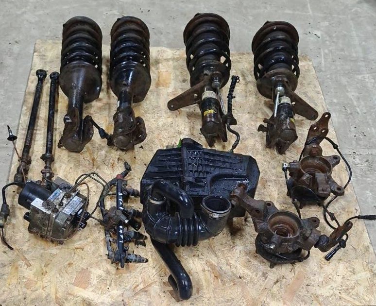 Стойки в зборе Land Rover Freelander 1 передние, задние с Европы