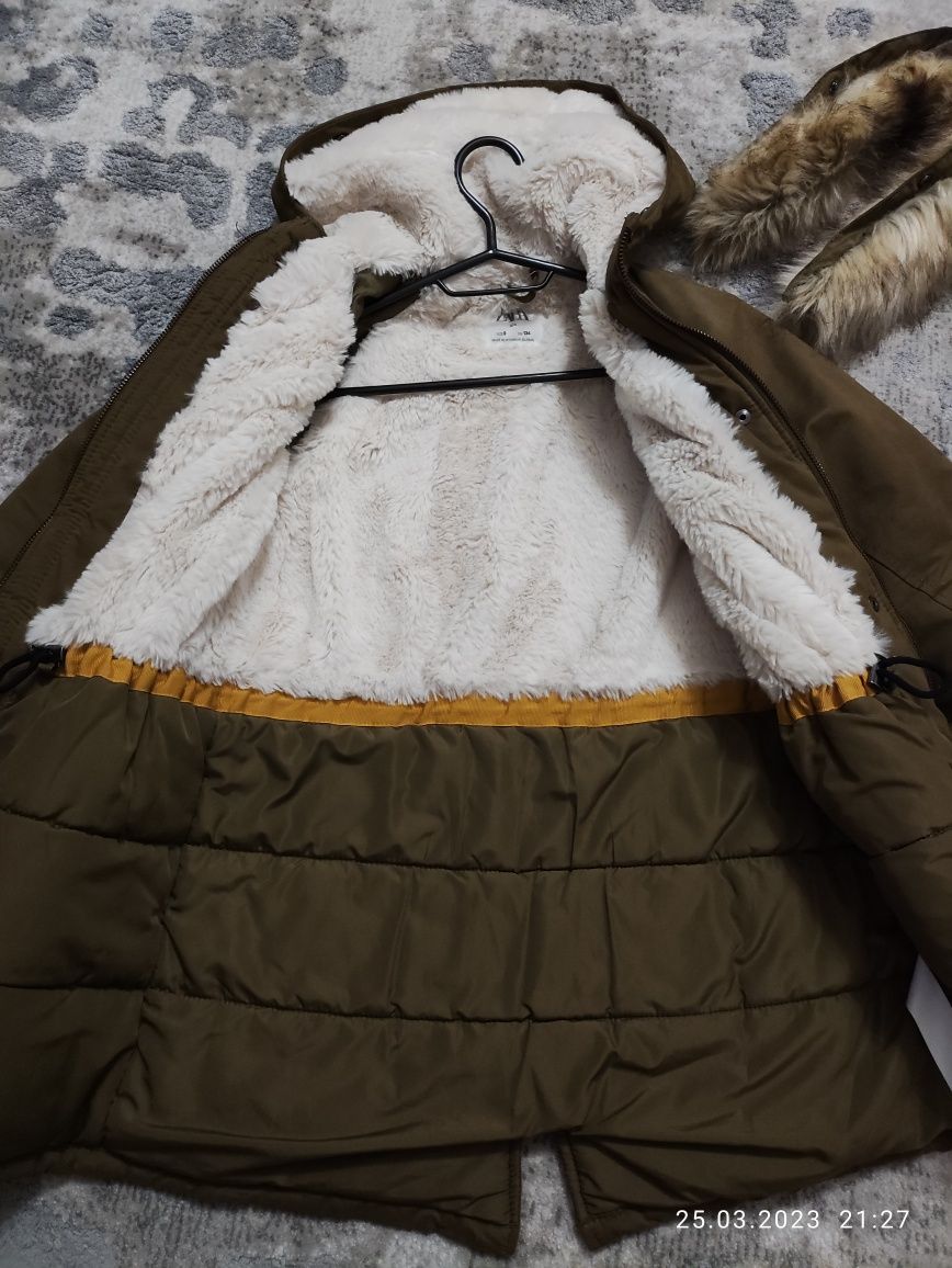 Куртка парка пальто демісезонна зимова на хутрі Zara