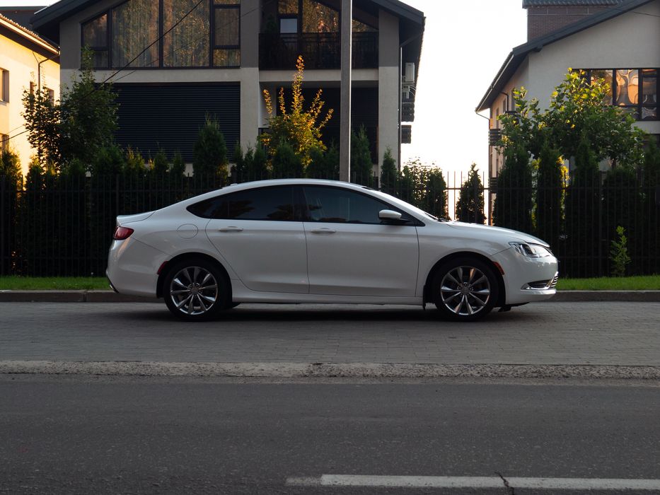 2014 Chrysler 200 S