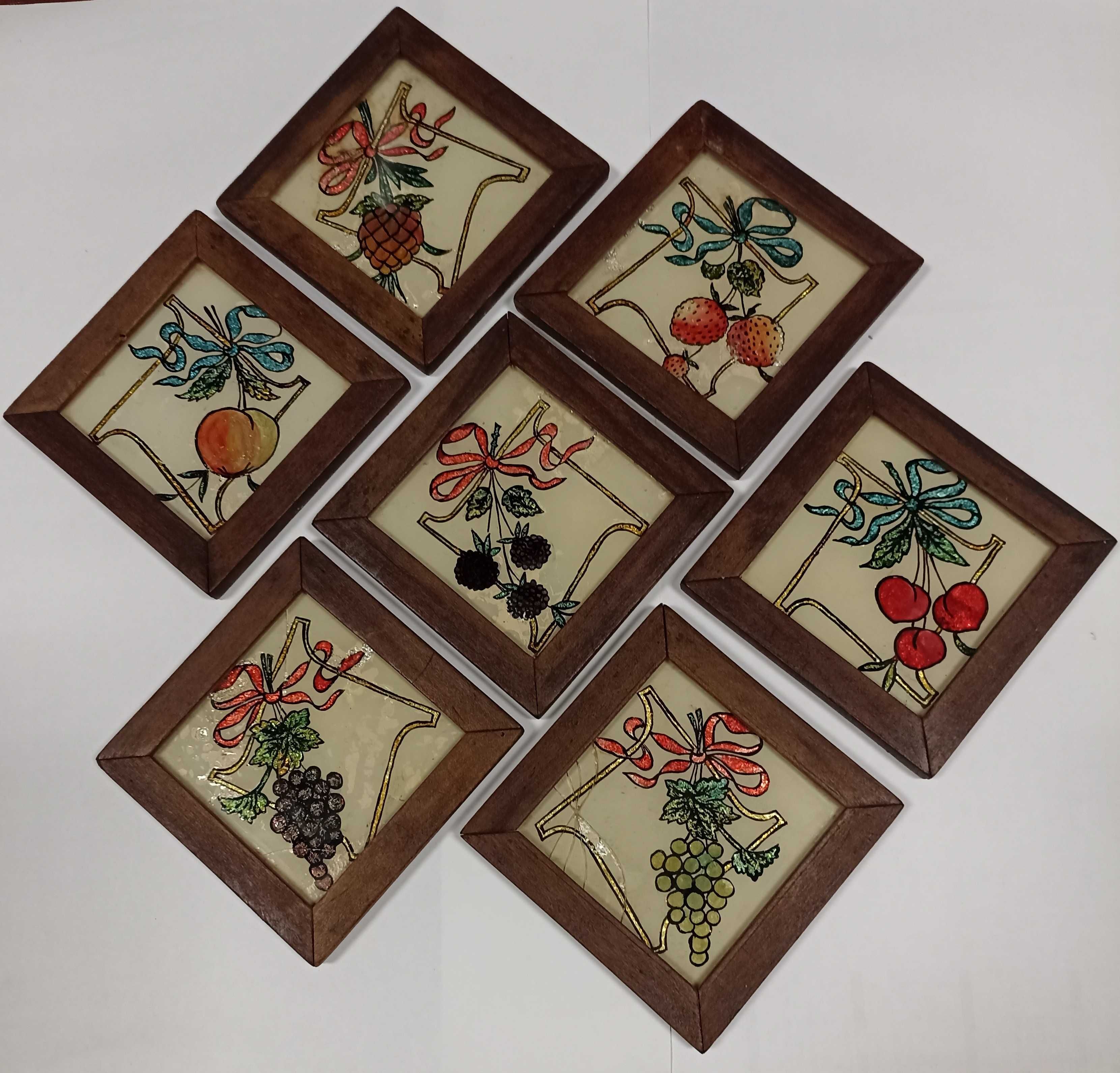 Conjunto 7 pequenos quadrinhos 11 x 11 com pinturas alusivas a frutos