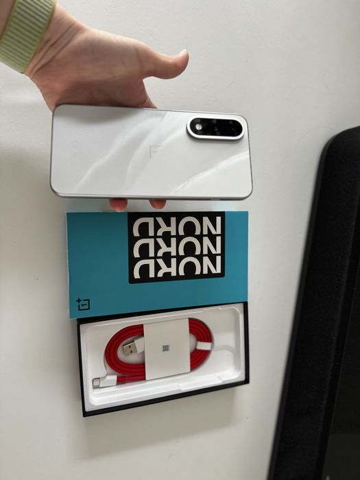 OnePlus NORD 5 em excelente estado