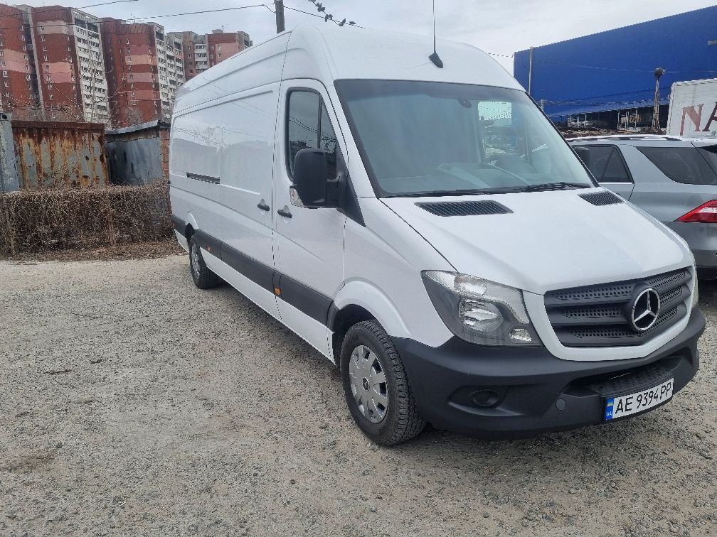 Продаю Mercedes-Benz Sprinter 2018