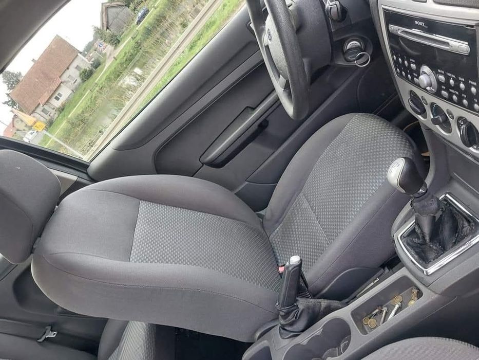 Części ford focus mk2 1.6 1.8 benzyna silnik skrzynia maska błotnik