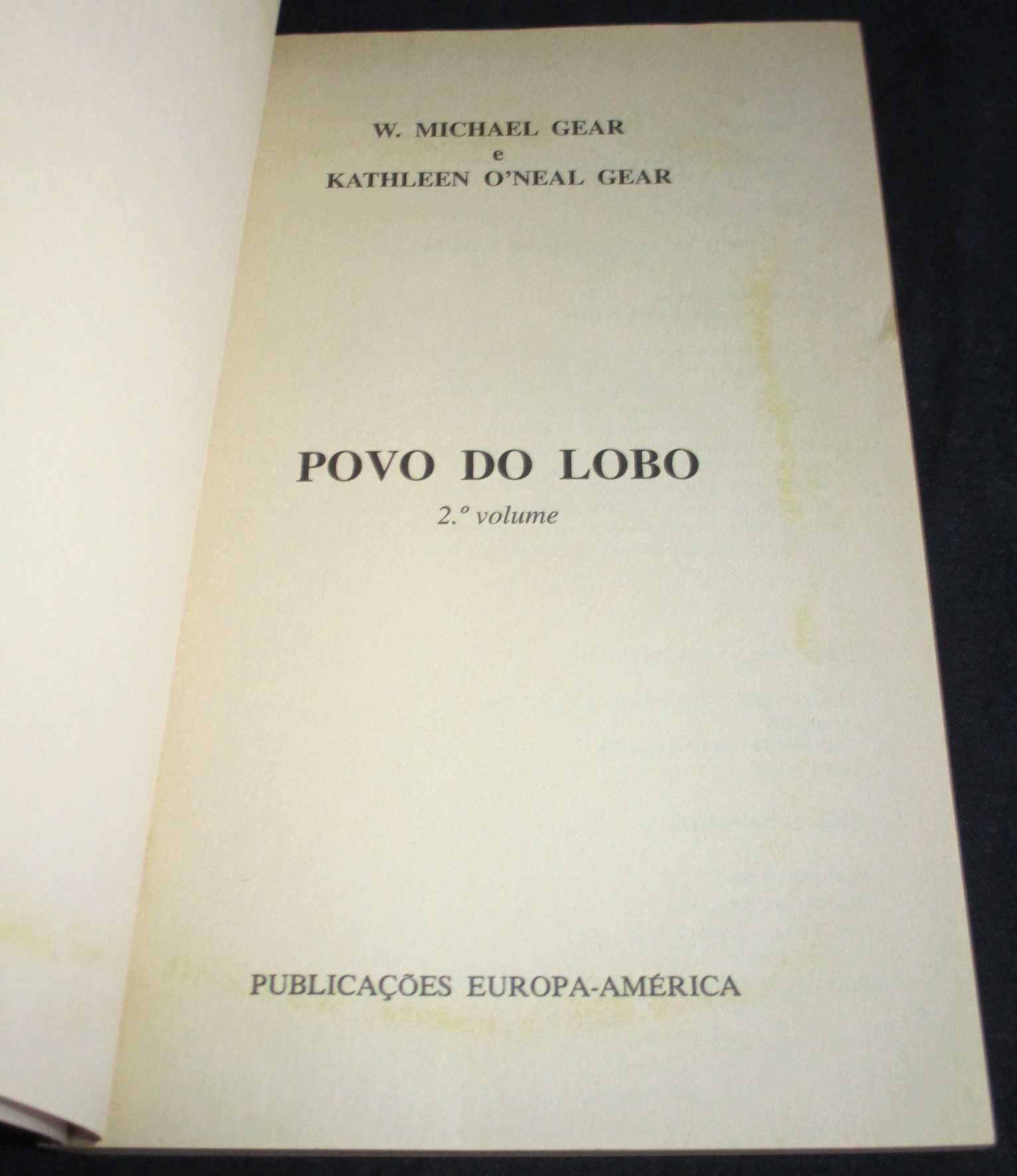 Livro Povo do Lobo W. Michael Gear Kathleen O'Neal Gear 2 volumes