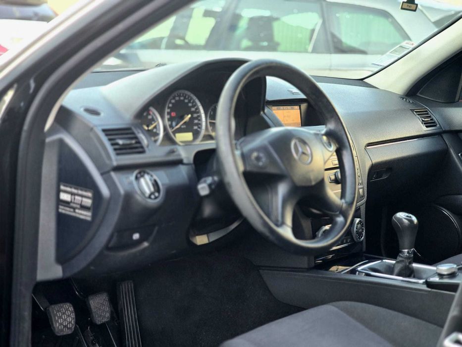 MERCEDES-BENZ C200CDI AMG 136CV