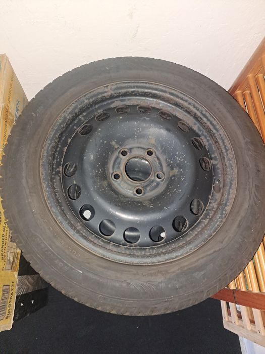 Felgi stalowe kola Opel Astra h 5x110 ET37 61/2jx16h2, 205/55 R16 91H.