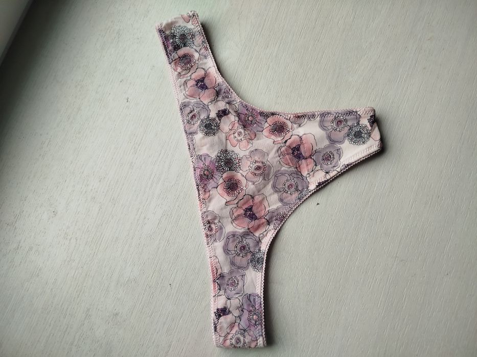 Трусики стрінги М