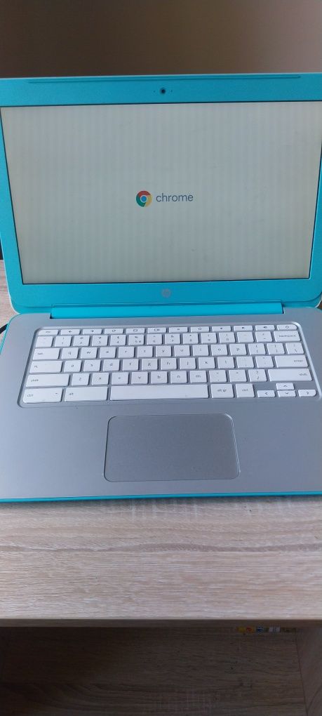 Laptop chromebook