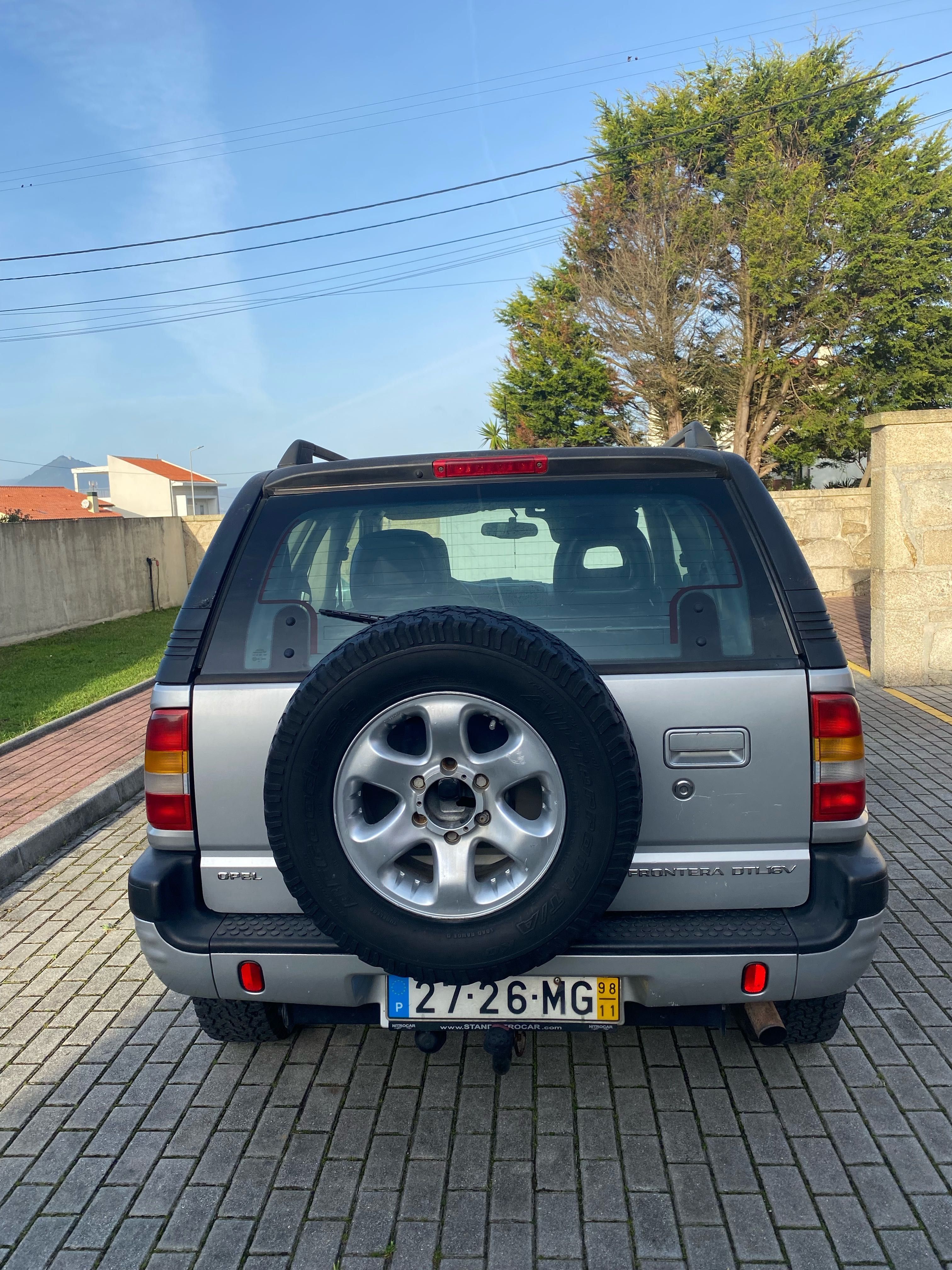 Opel Frontera b 2,2 rs sport
