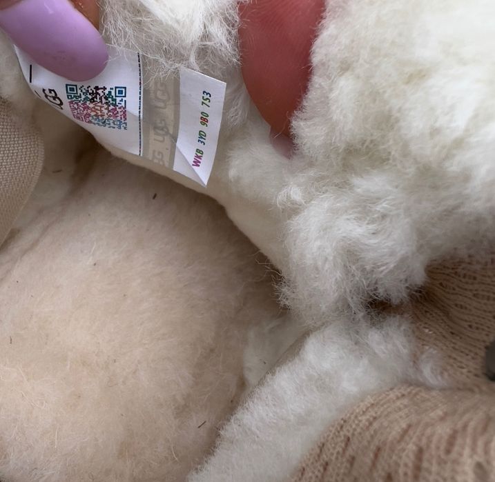 Ugg Lowmel beige 41,42р