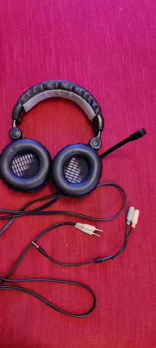 Auscultadores Gaming Thrust