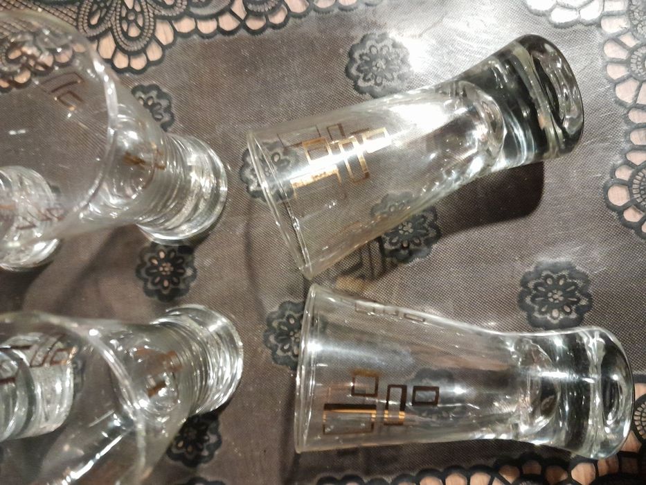 Stare ozdobne kieliszki prl