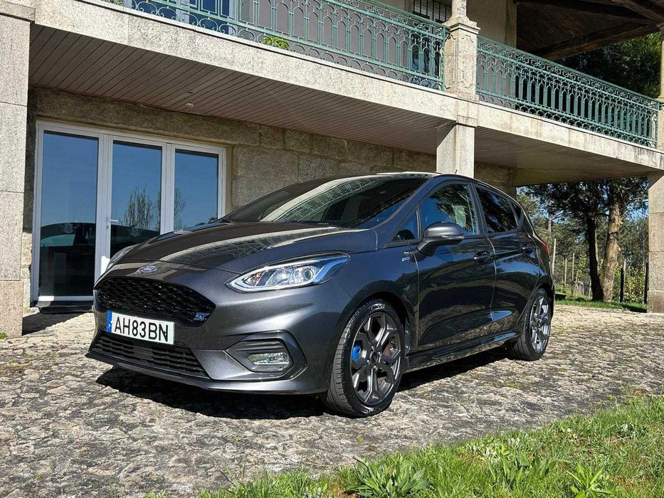 Ford Fiesta ST-Line X 1.0 Hybrid – 47000 km – Como Novo!