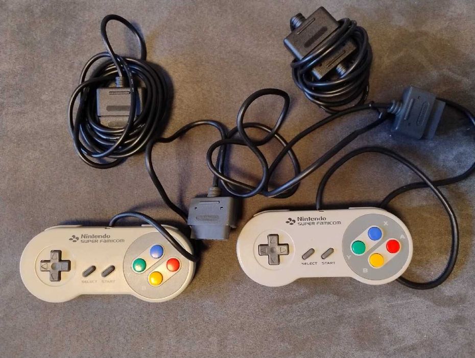 2 pady super famicom/super nintendo/snes + 2 przedluzacze