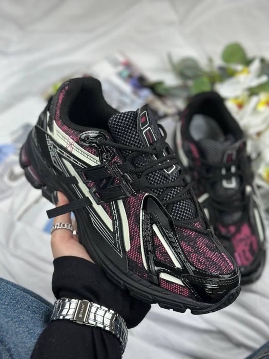 New Balance 1906A Dragon Berry