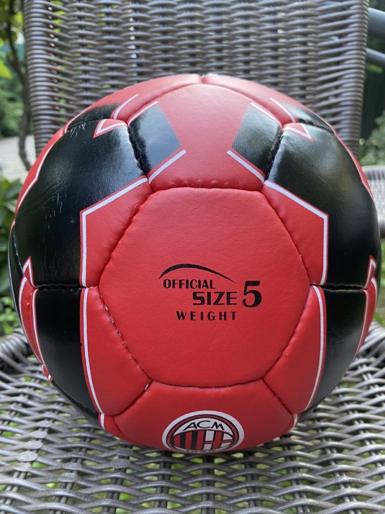 Футбольный мяч кожаный
