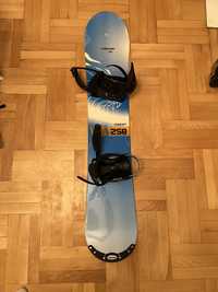 Sprzedam snowboard Head + wiązania