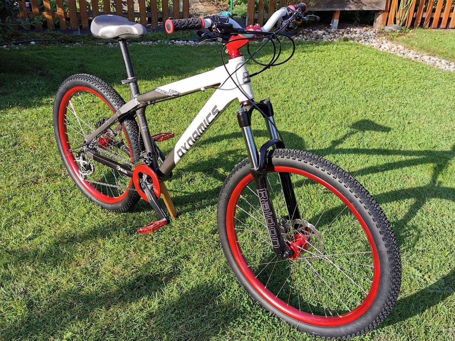 Wysyłka rower Dynamics Shimano Deore XT Rock Shox Tora Truvativ