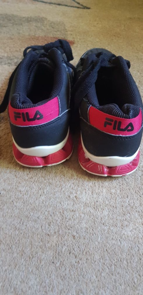 Adidasy do biegania